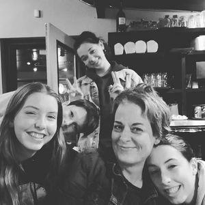 Meet your Posher, Elizabeth